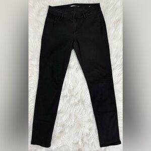 Old Navy Black Skinny Jeans